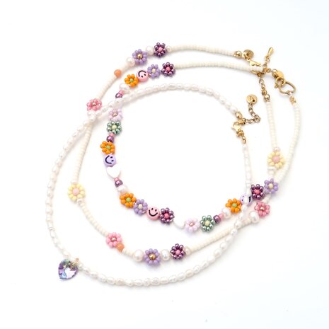 LOVE issue LOVE issue | Necklace | Shortie daisy smiley