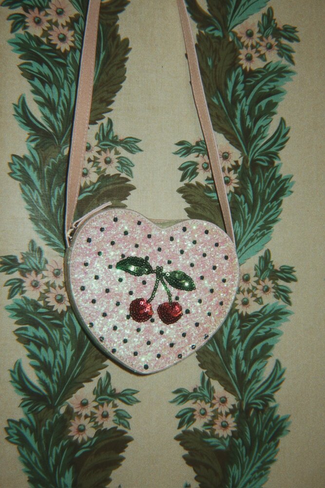 Konges Sløjd Konges Sløjd | Tut Shoulder Bag | Cherry