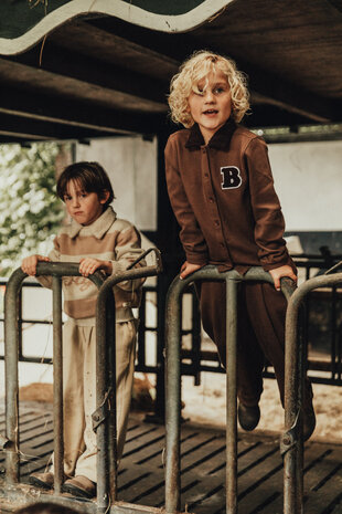 Baje Studio Baje Studio | Bai | Brown dark