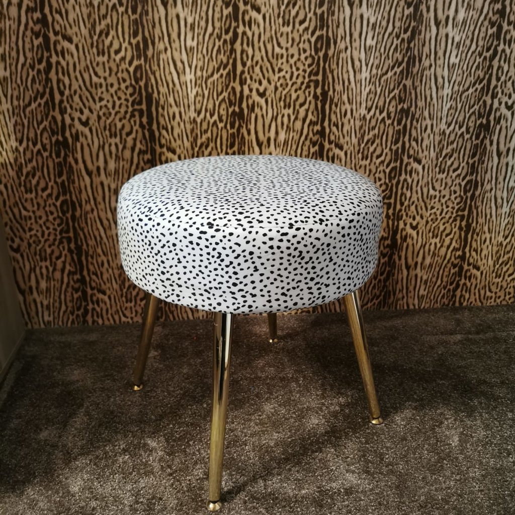 Housevitamin Stool Dots Velvet