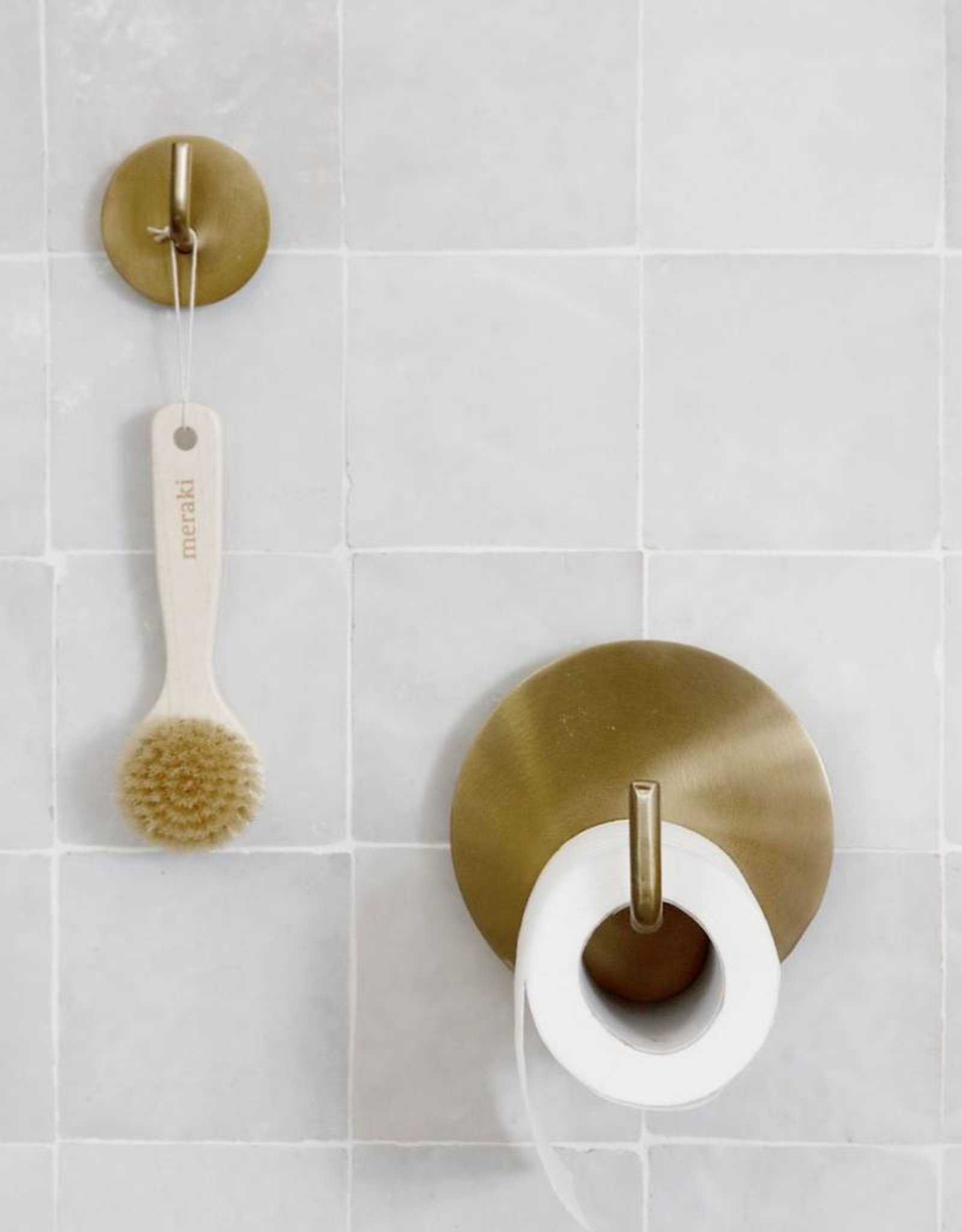 House Doctor Haak / toiletrolhouder "Text" brass