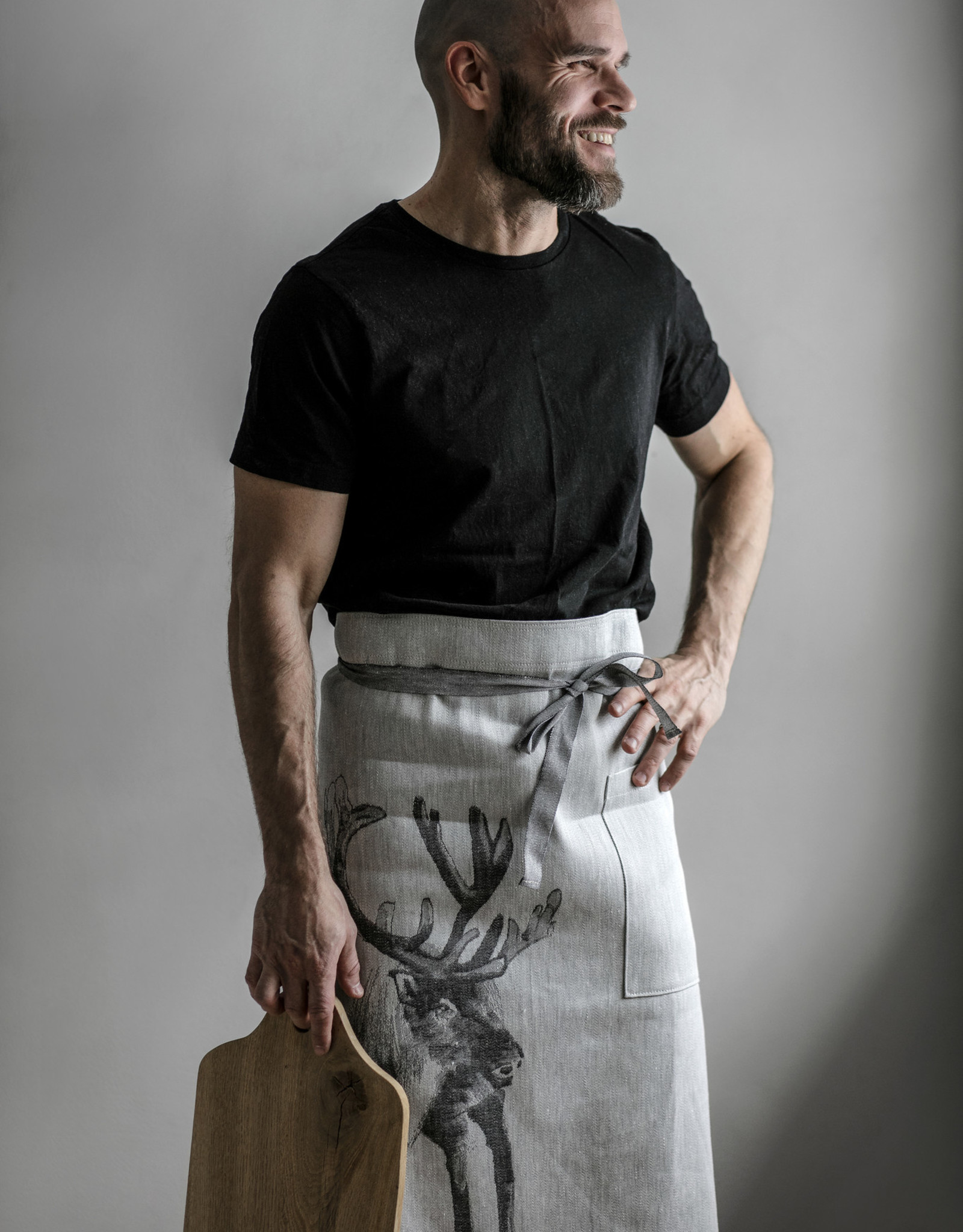 Lapuan Kankurit Apron with moose "Poro" designer Teemu Jarvi