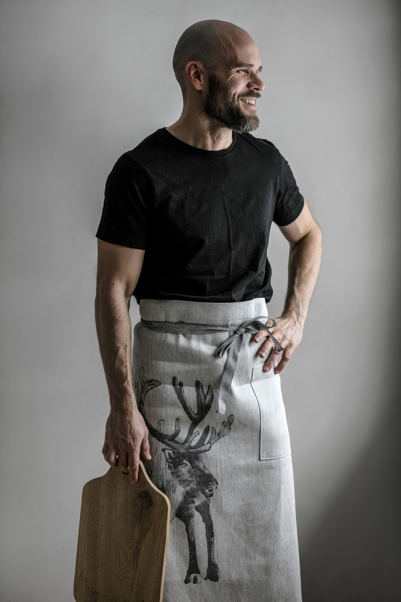 Teemu Järvi Apron with moose "Poro" designer Teemu Jarvi