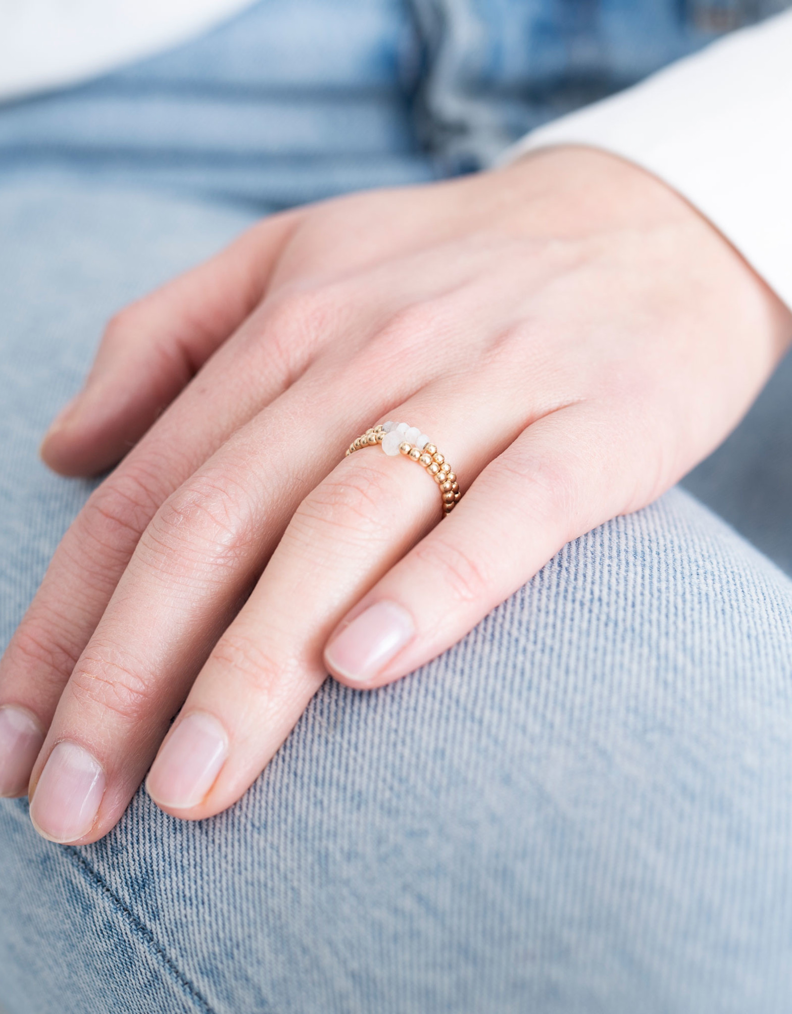 A Beautiful Story Ring 'Beauty' - Moonstone Gold