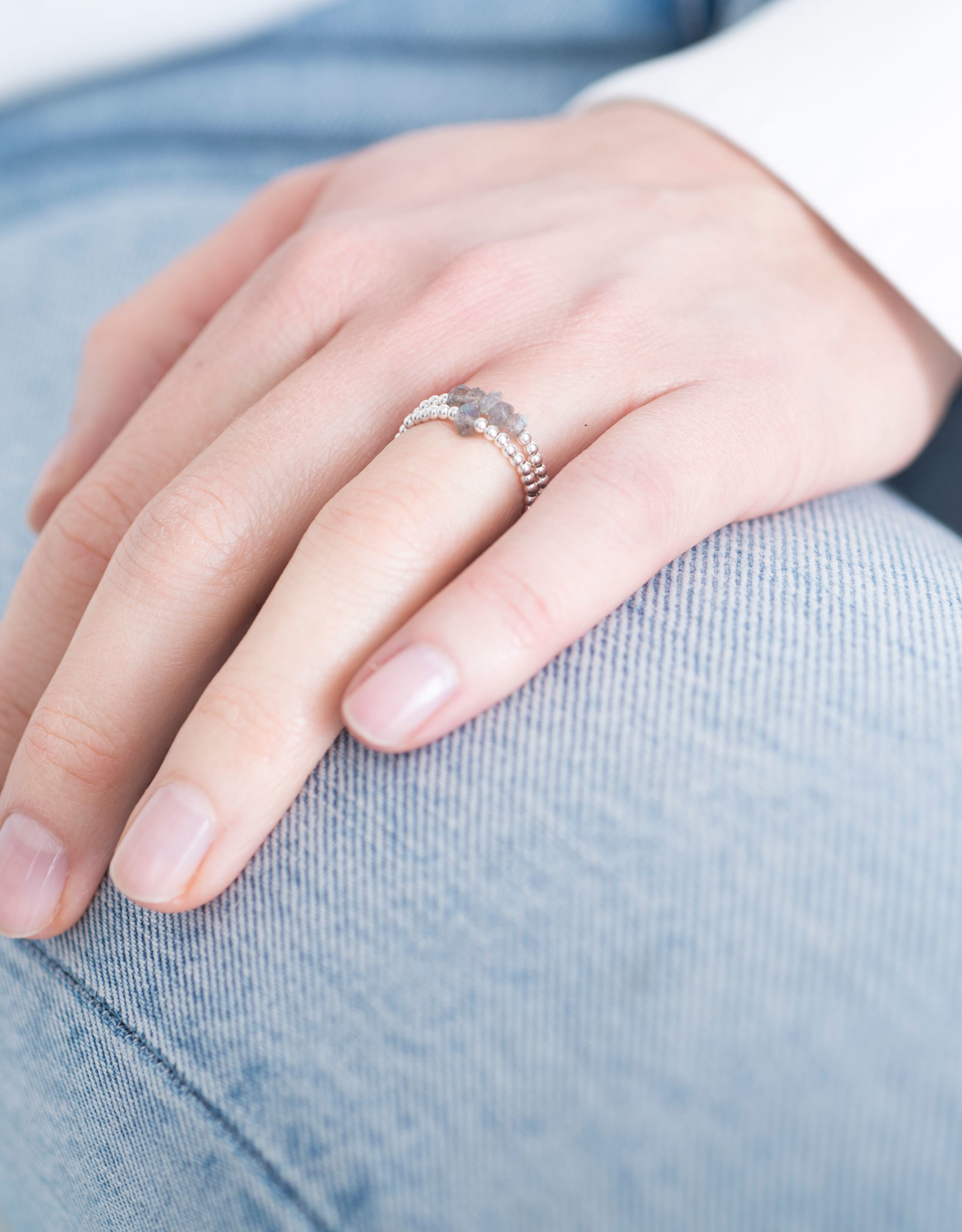 A Beautiful Story Ring 'Beauty' - Labradorite Silver