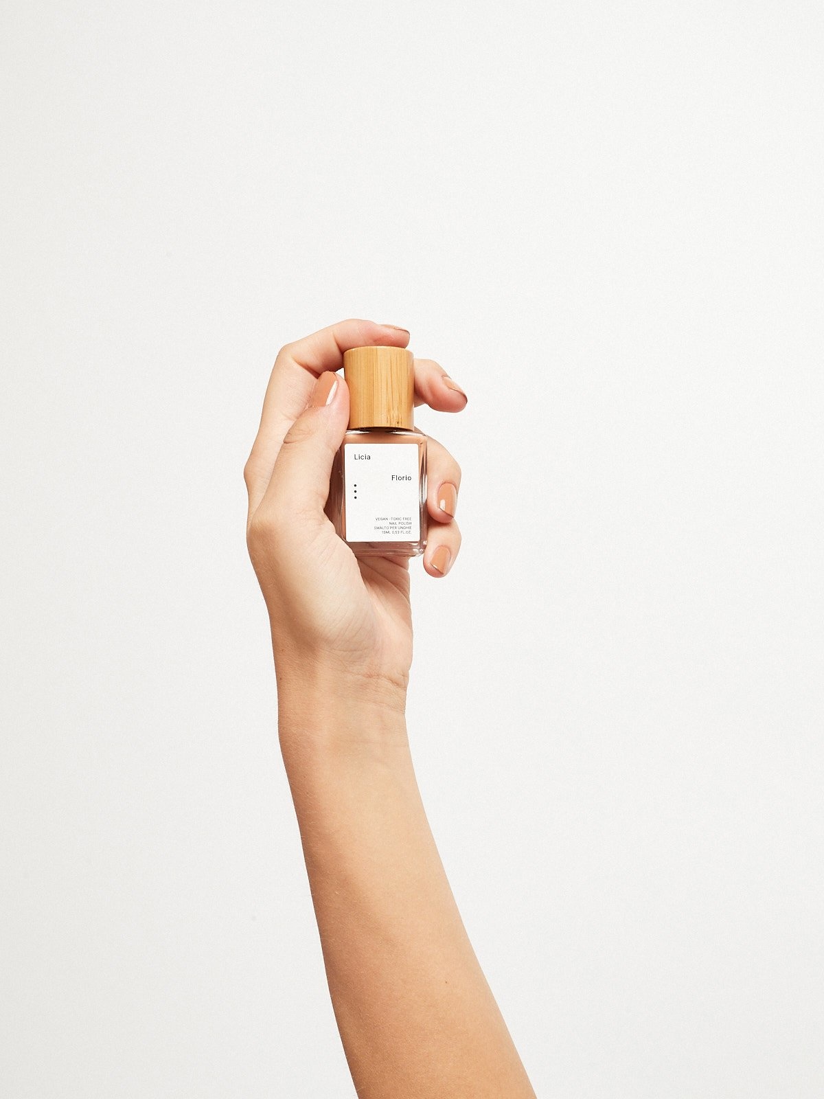 Licia Florio nagellak SESAMO