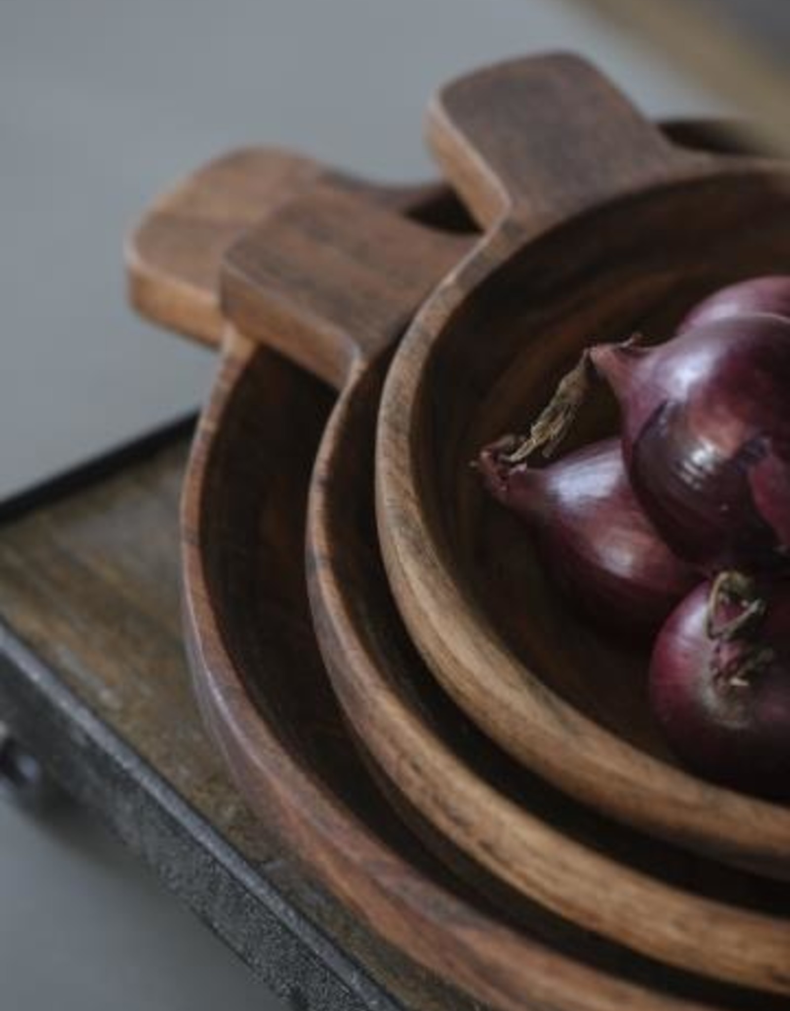 IBLaursen Bowl w/small handle oiled acacia wood