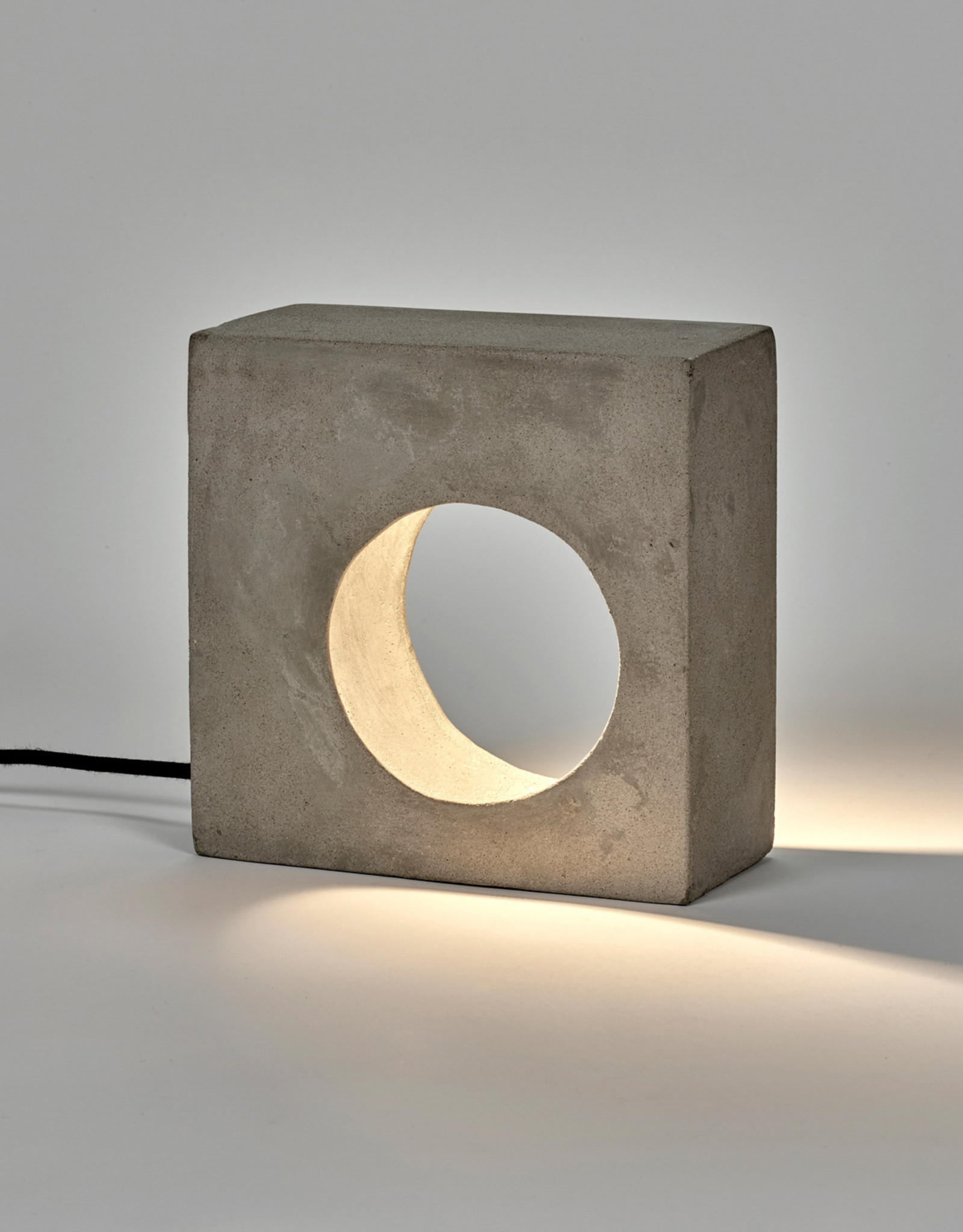 Serax light 'Flastaire' - concrete