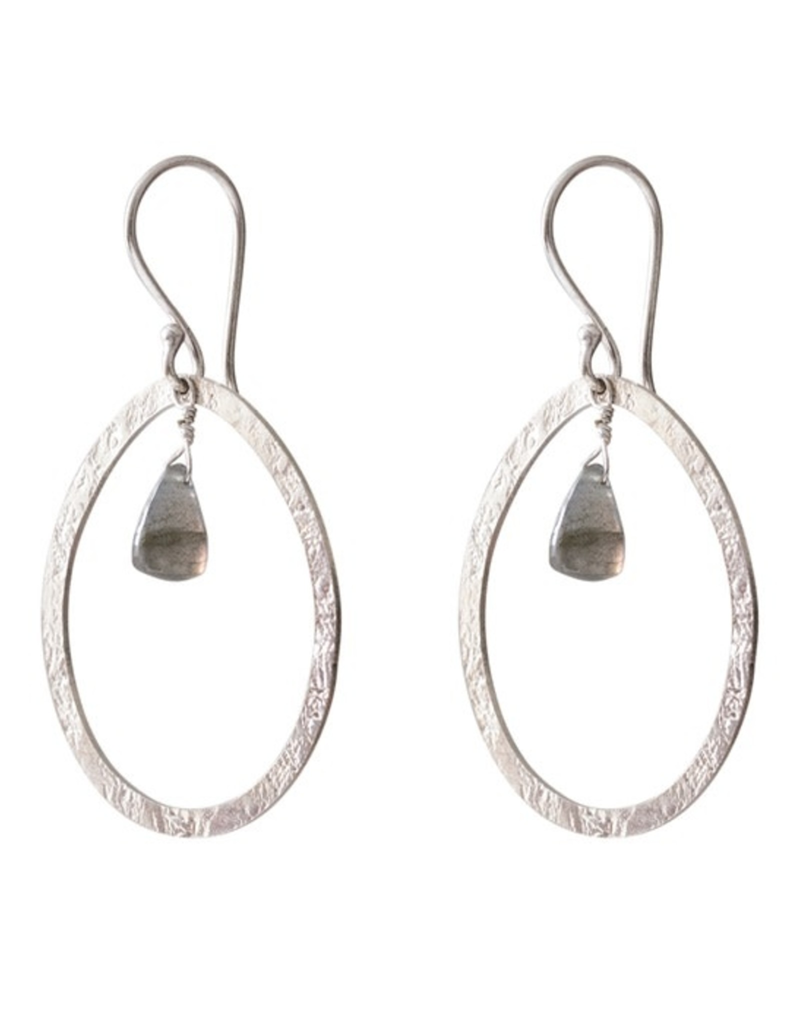 A Beautiful Story earrings 'Powerful' - Labradorite silver