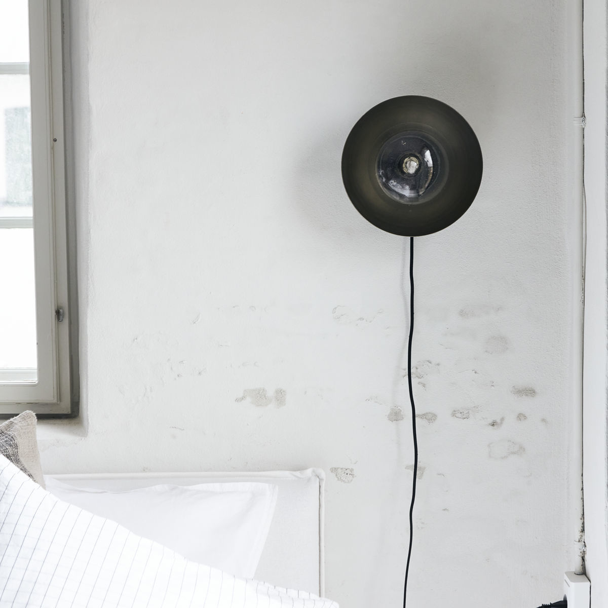 House Doctor wall lamp 'Midtre' coal