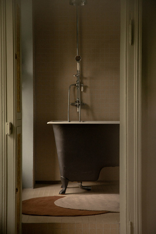 Mushkane rug 'Pebble' - chestnut