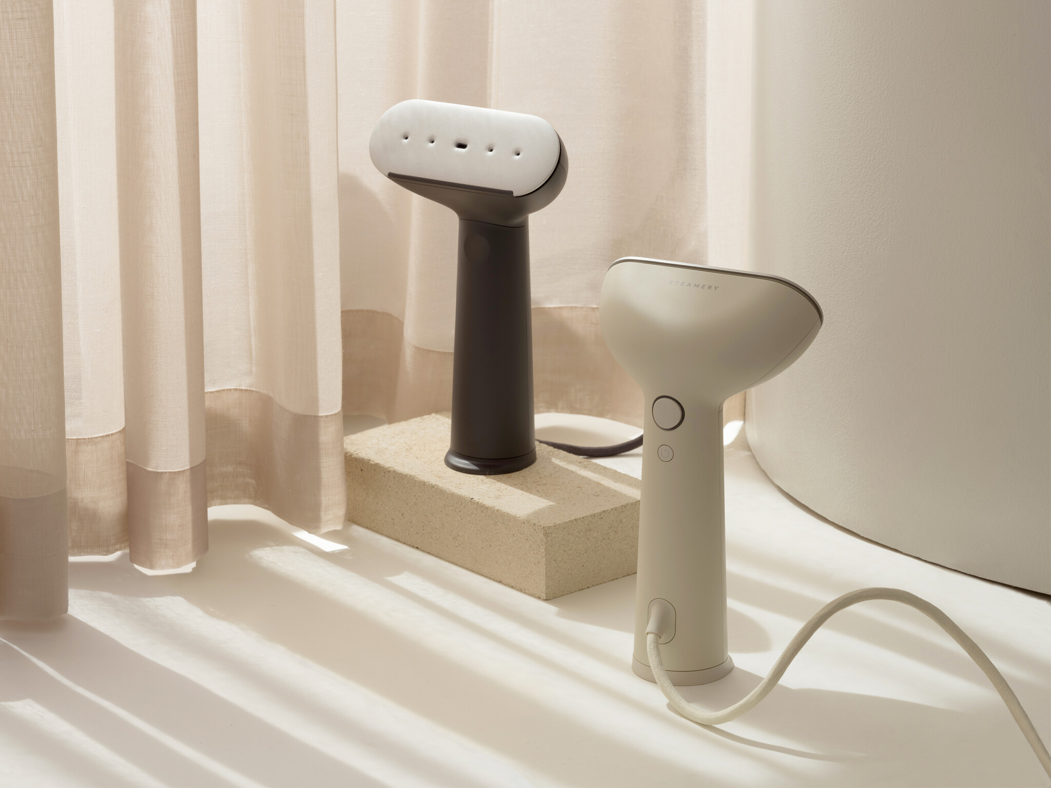 Steamery Stockholm steamer 'Cirrus 3' - charcoal