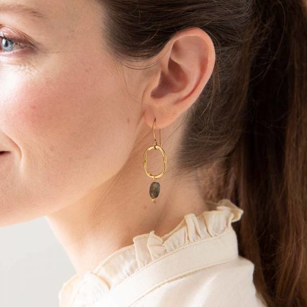 A Beautiful Story Earrings 'Graceful' gold