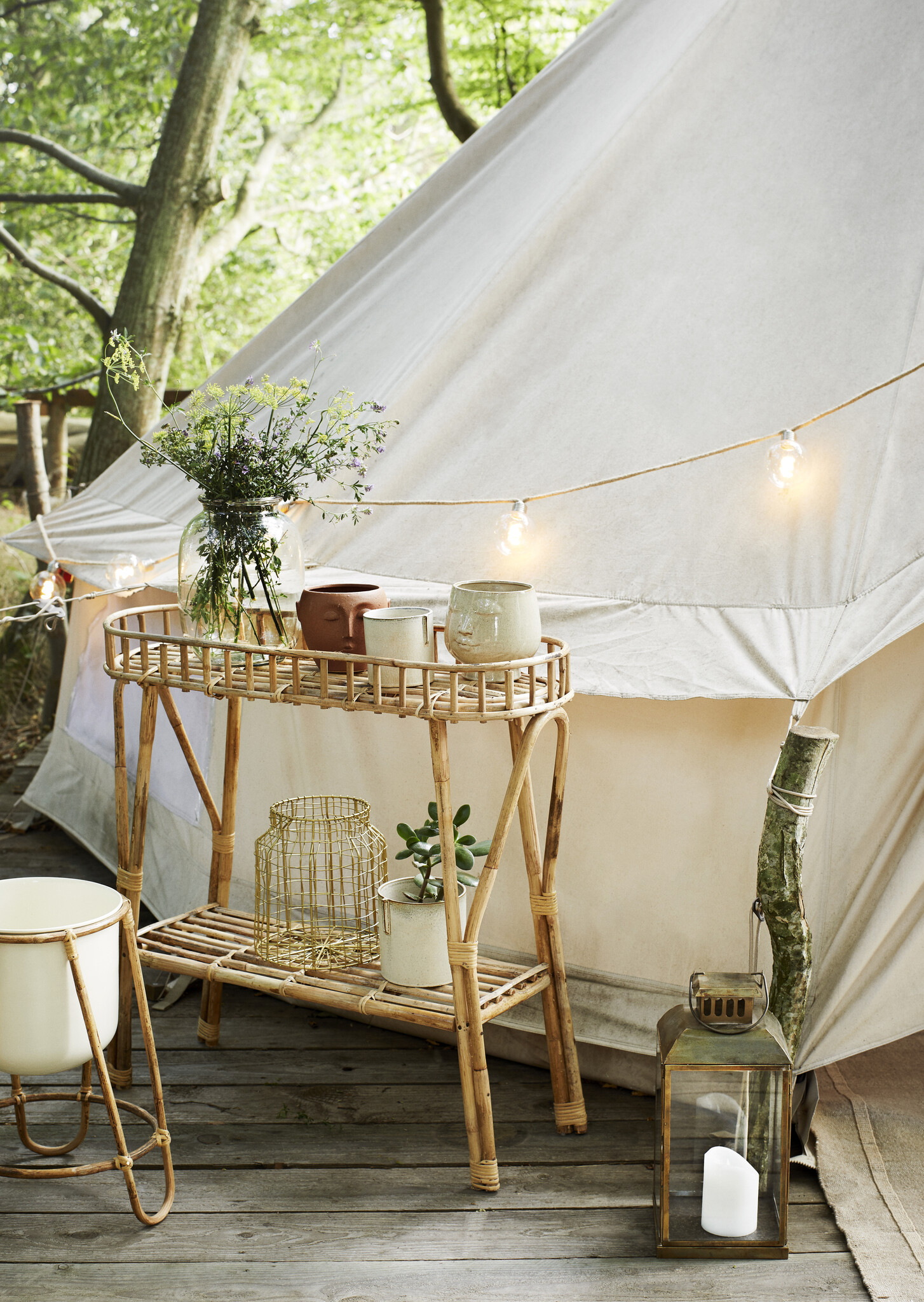 Madam Stoltz Plant rack 'Verbena' - rattan