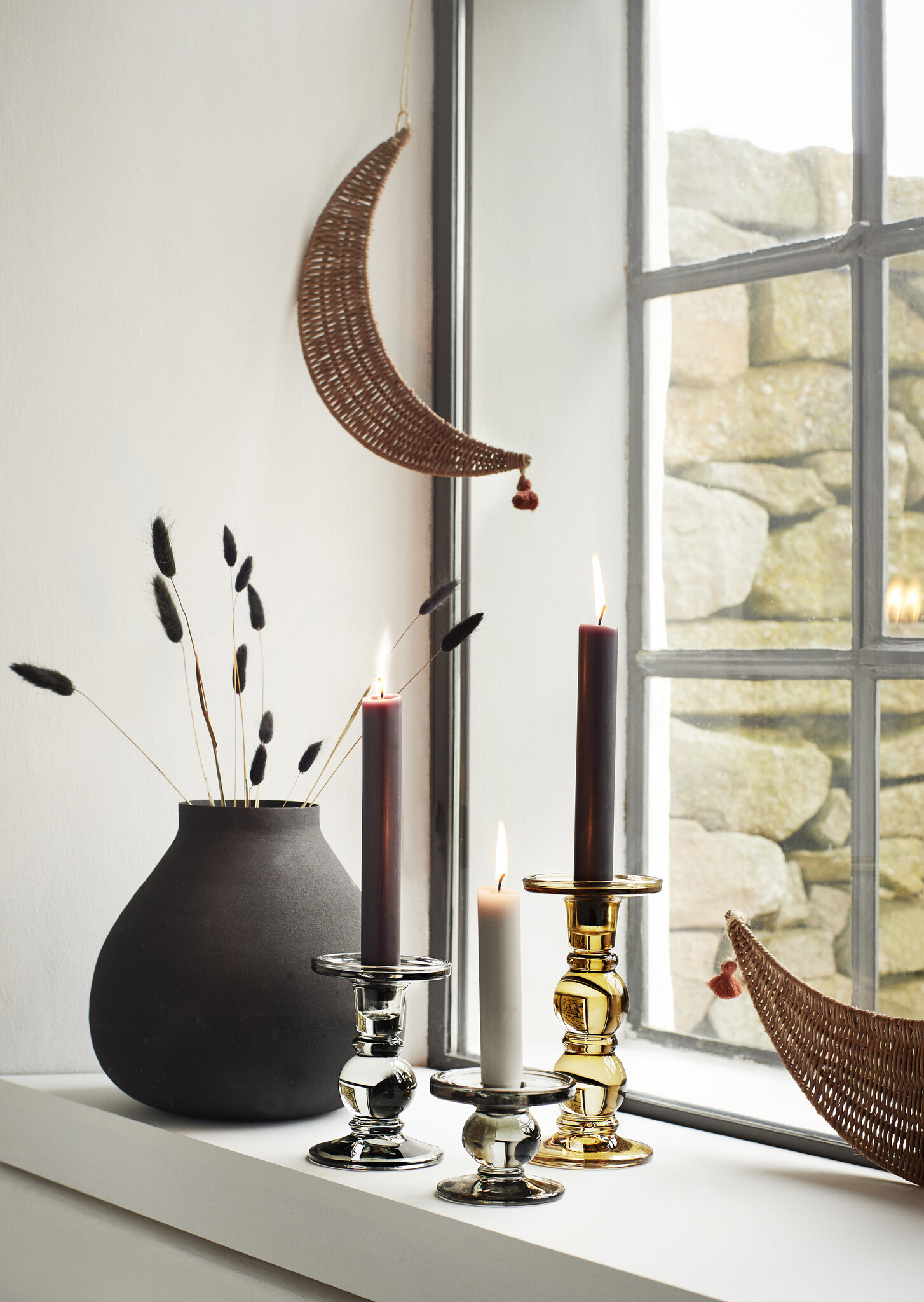 Madam Stoltz Maan rotan in 2 maten