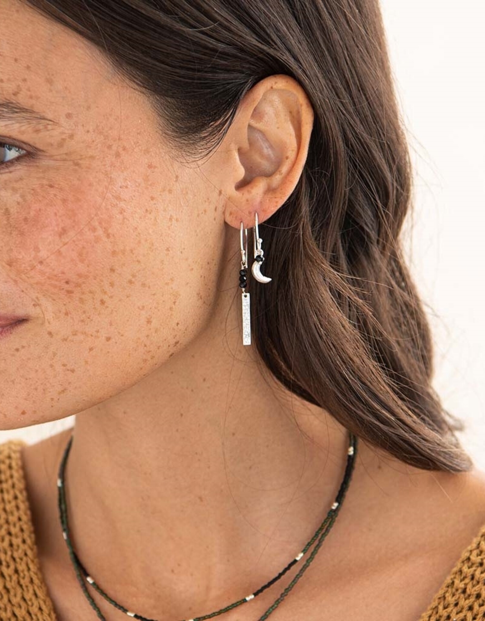 A Beautiful Story earrings 'Generous' vintage heart - rose quartz