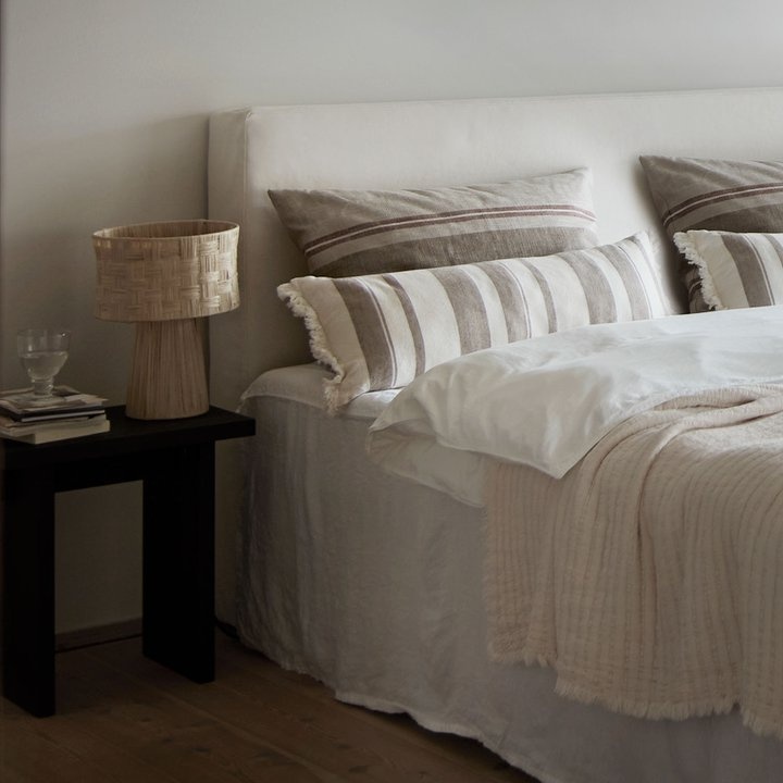 TineK Home lamp raffia