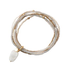 A Beautiful Story bracelet 'Nirmala' moonstone