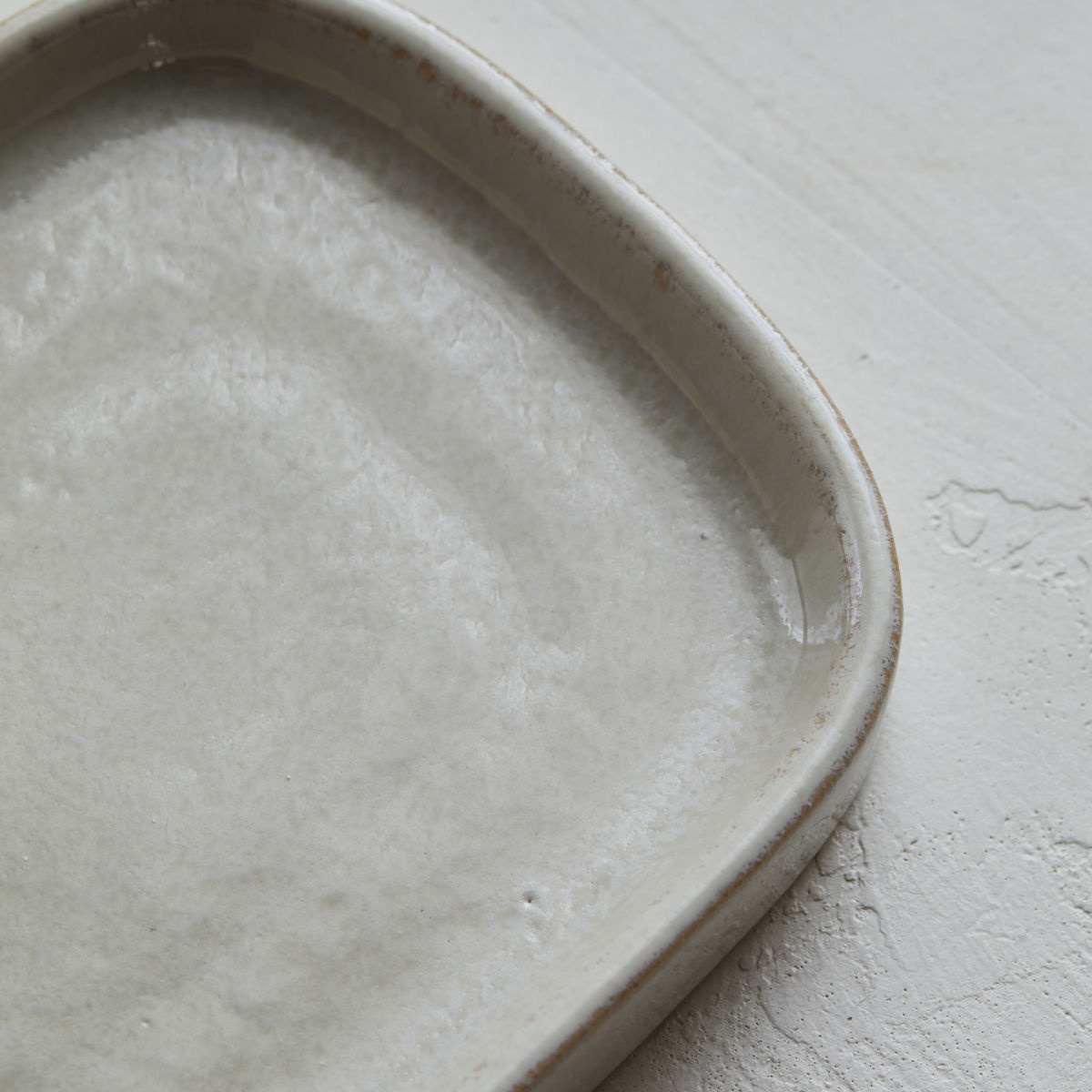 Meraki tray 'Datura' - aardewerk