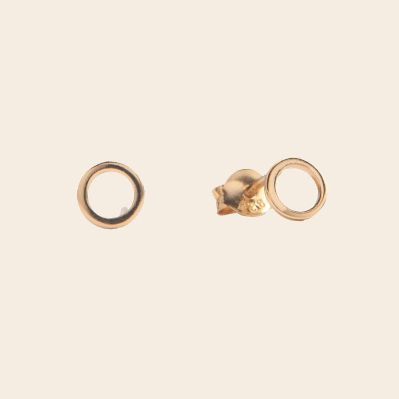 All the Luck in the World set/2 studs 'Open Circle' - goud