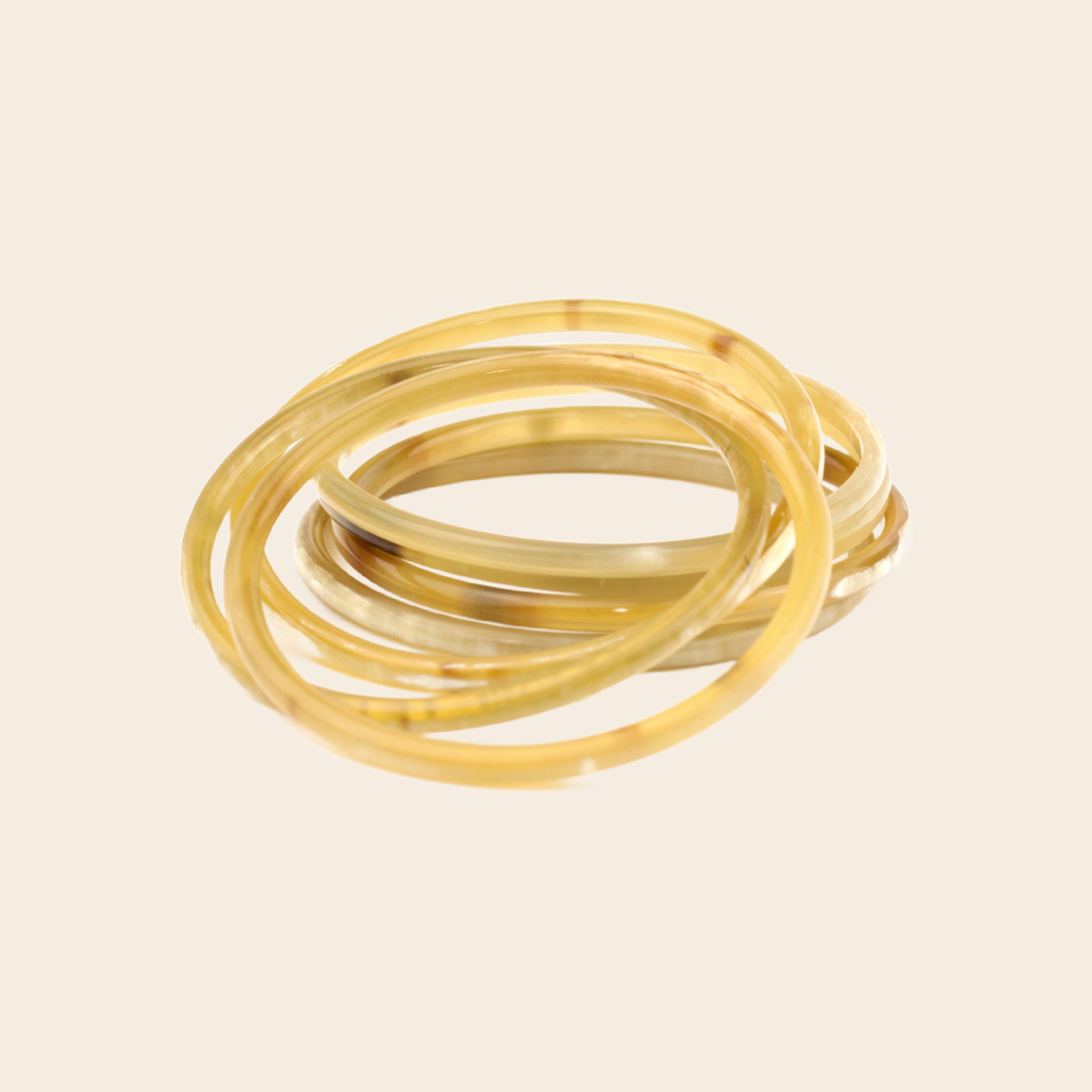 L'Indochineur 7 - rings armband lichthoorn