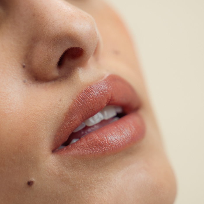 Locare lip, cheek & eye balm 'Bobbie'