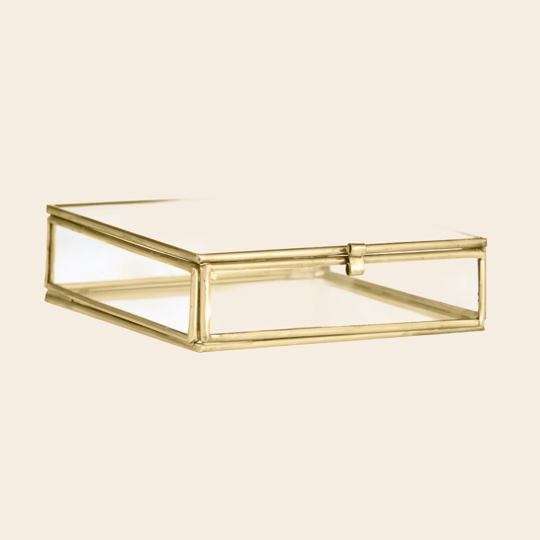 Madam Stoltz glasbox 'Treasure' - brass