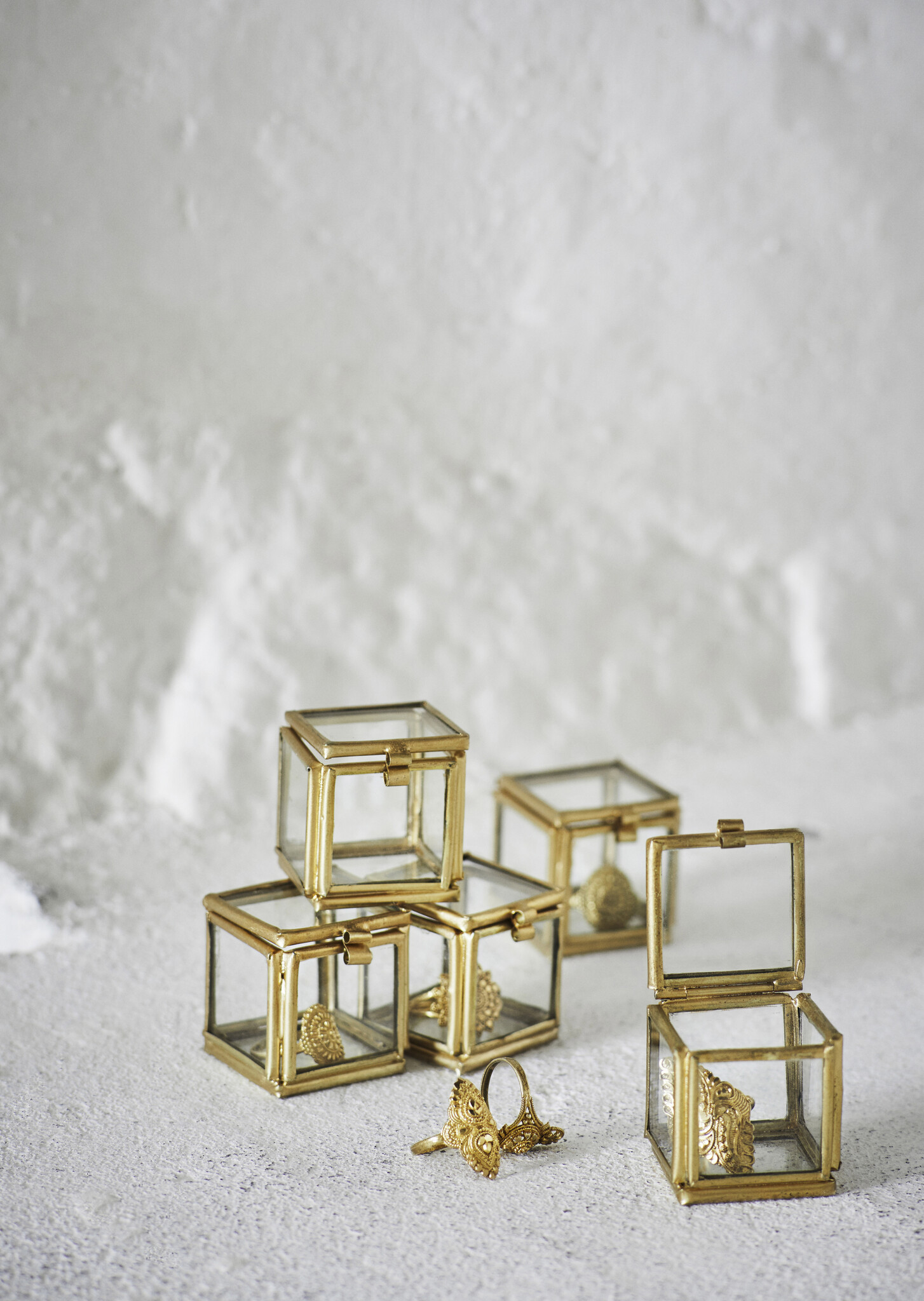 Madam Stoltz glasbox 'Marry' - brass