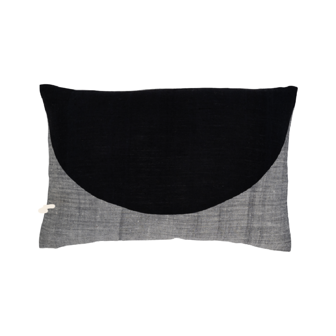 Urban Nature Culture kussen 'Damari' - zijde