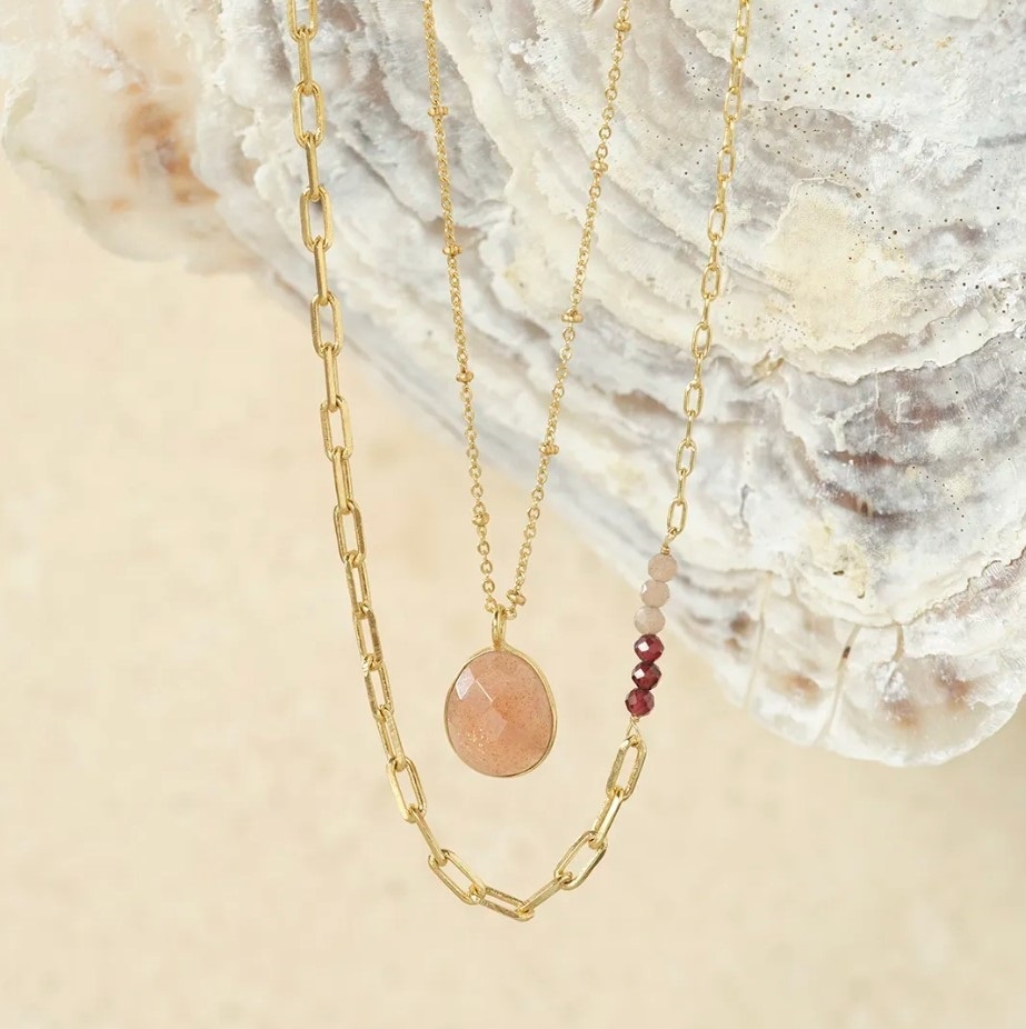 A Beautiful Story - Timeless ketting 'Encourage' peach - maansteen