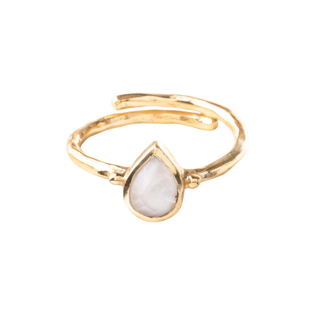 A Beautiful Story - Timeless ring 'Enjoyment' - moonsteen