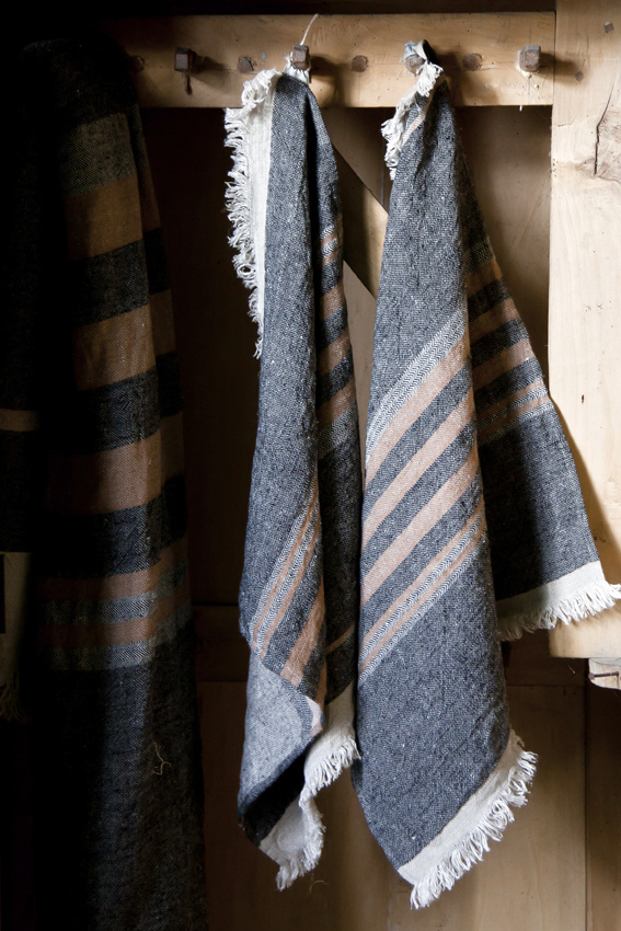 Libeco  plaid / tablecloth 'Fouta' linnen  - black stripe