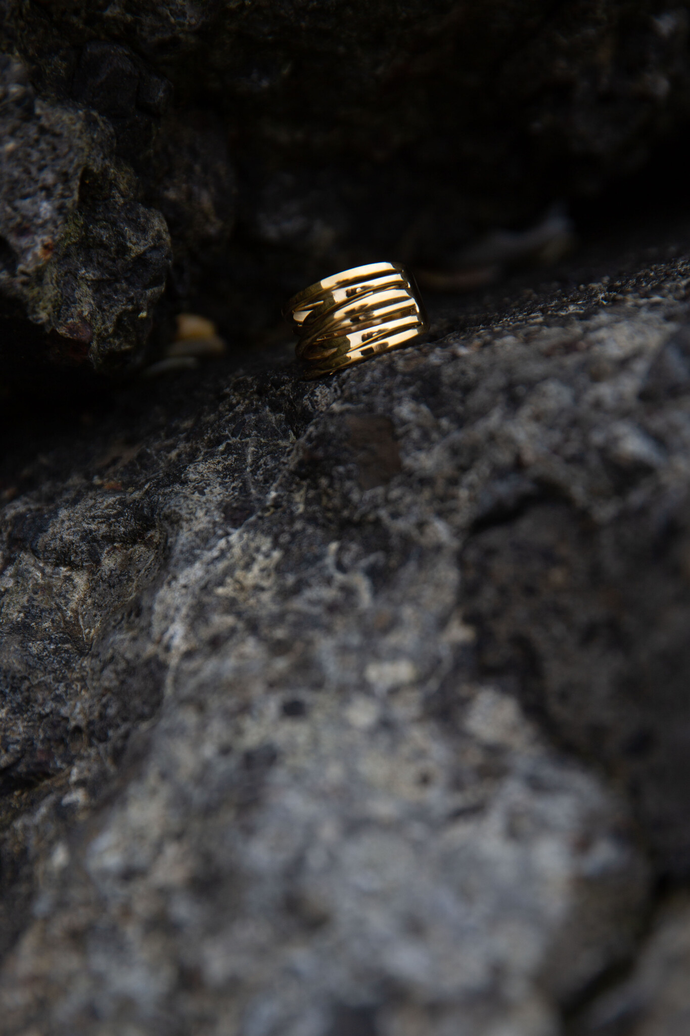 Bandhu ring 'Coil' - goldplated
