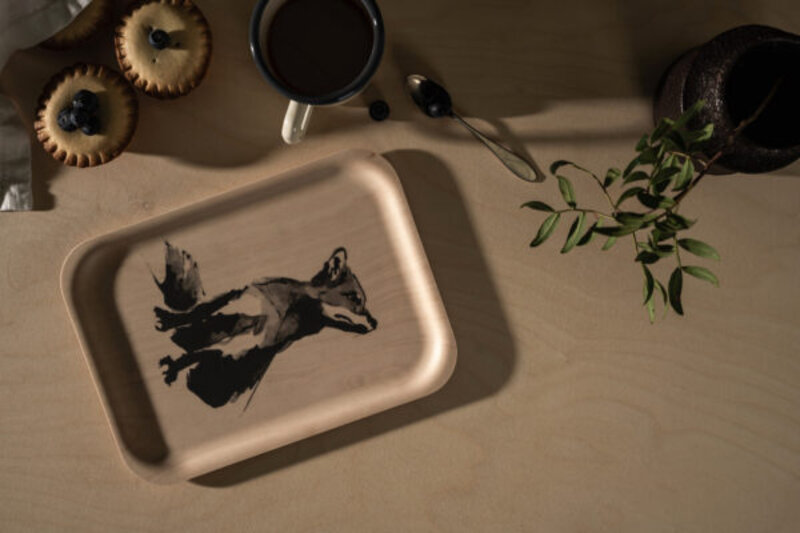 Teemu Järvi tray 'Fox' - berken