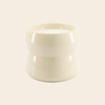 geurkaars Shape 02.01 chalk - Bois de Saffron