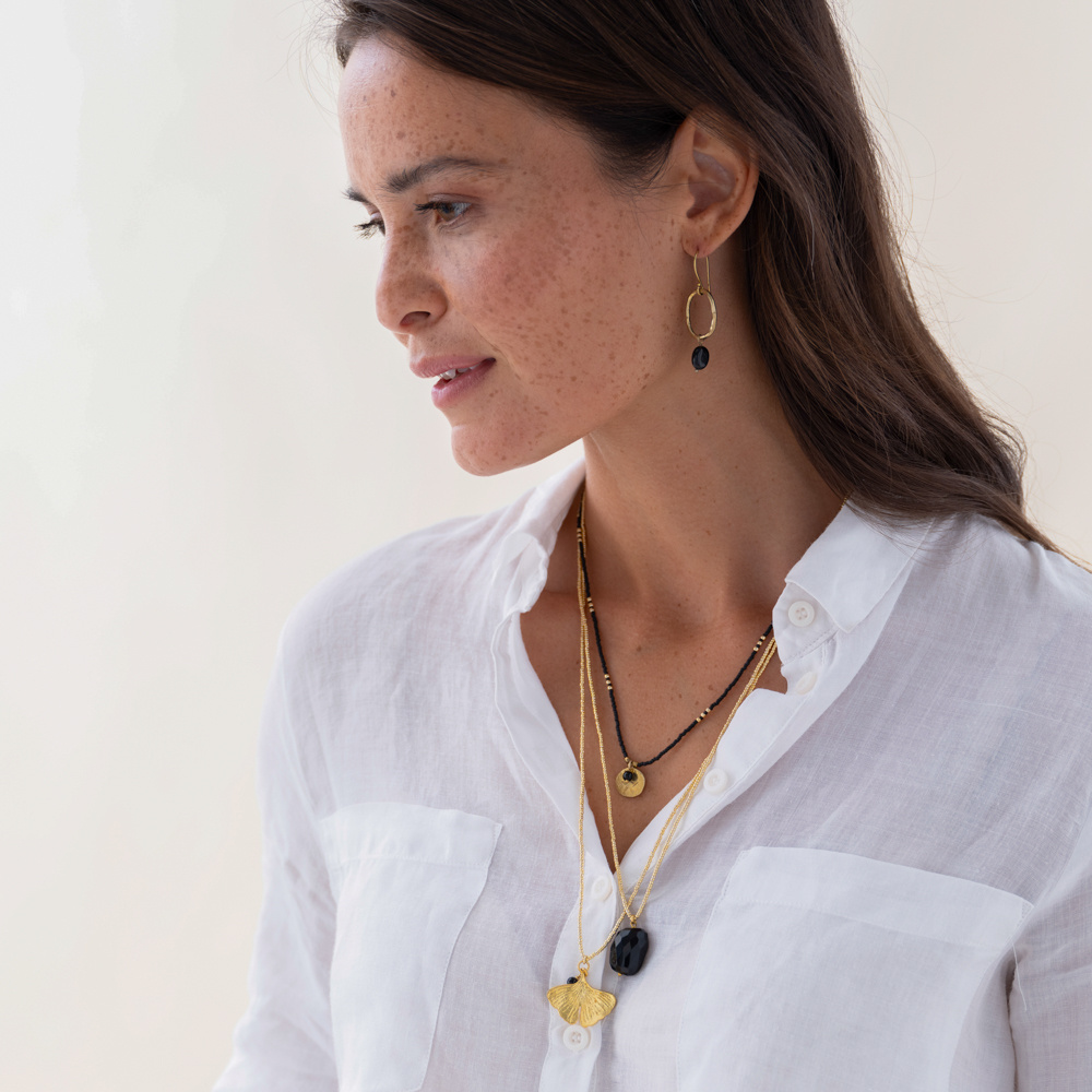 A Beautiful Story necklace 'Calm' - onyx