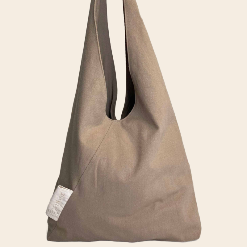 TinTok triangle tas 'Tira' canvas - mokka