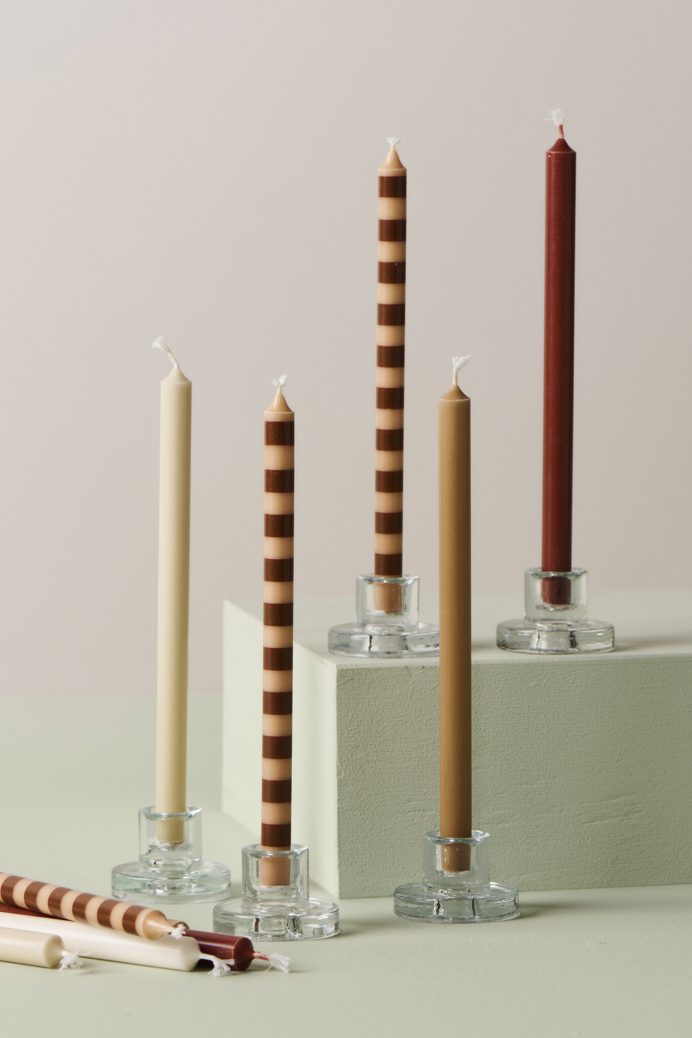 IBLaursen taper candle 'Striped' - brown/beige