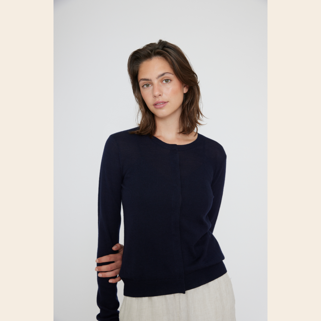 Six Ames vest 'Ulla' merinowol - night sky