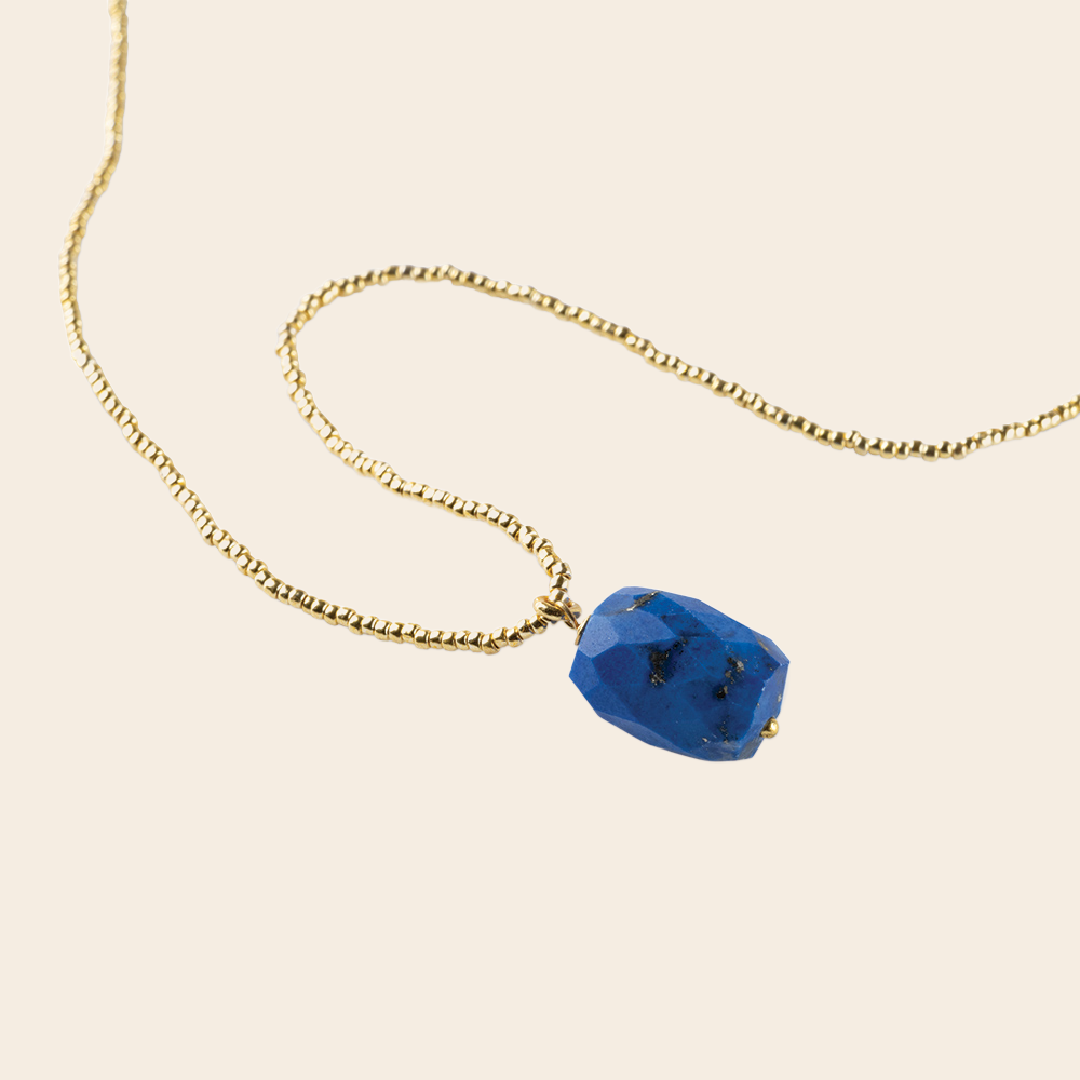 A Beautiful Story ketting 'Calm' - lapis lazuli