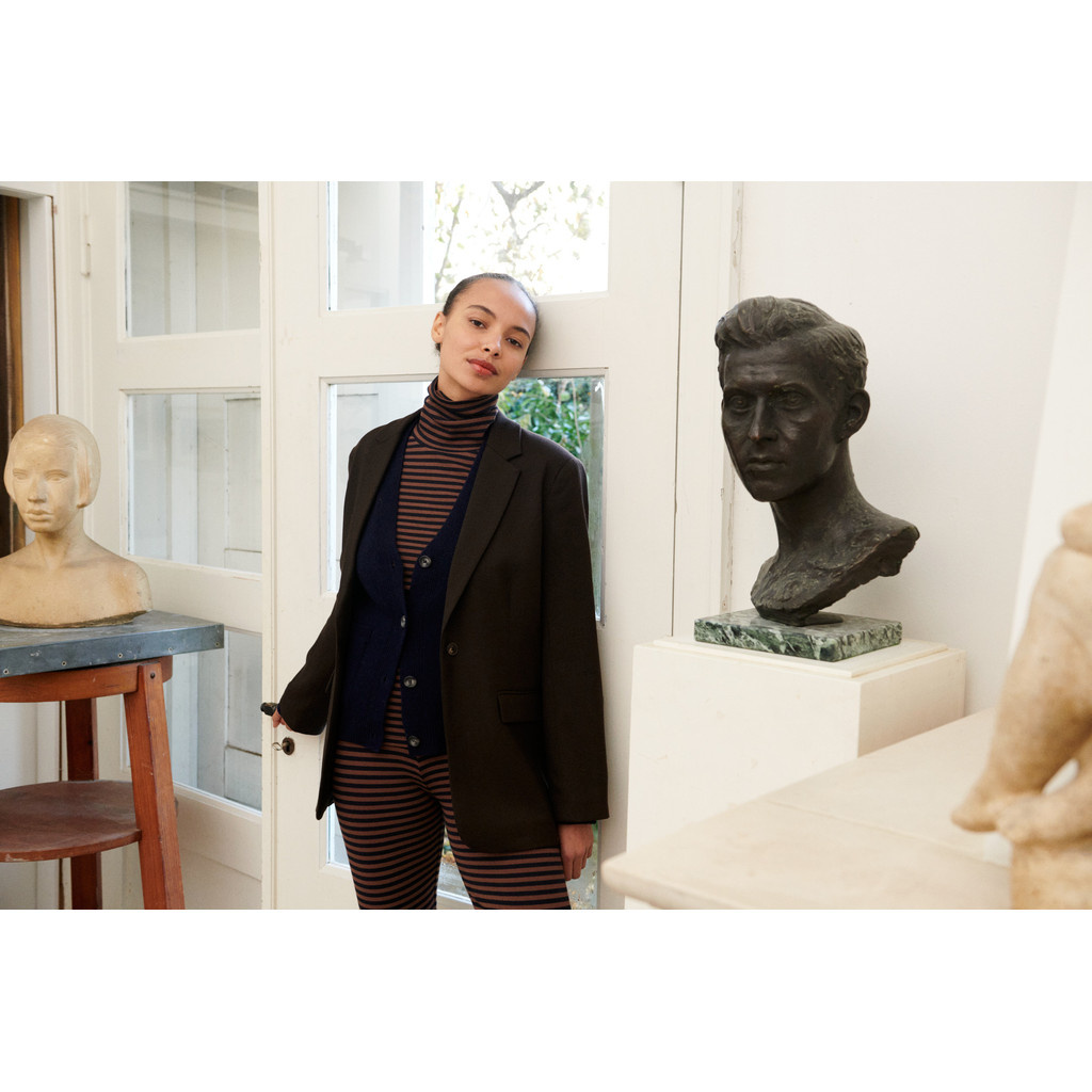 Basic Apparel high neck 'Ludmilla' cotton - carafe / black