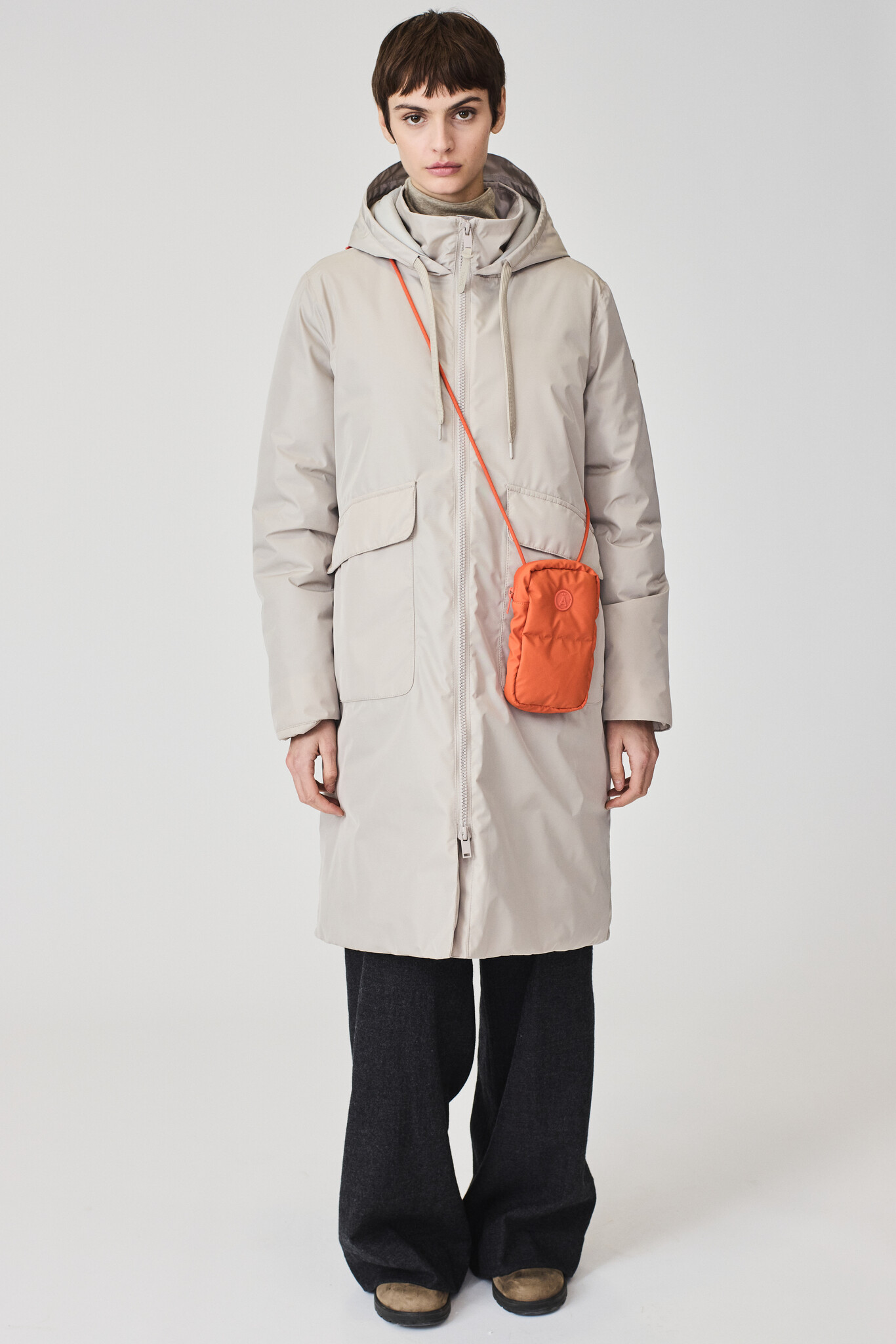 Tantä telefoontas 'Vadala' - stone grey