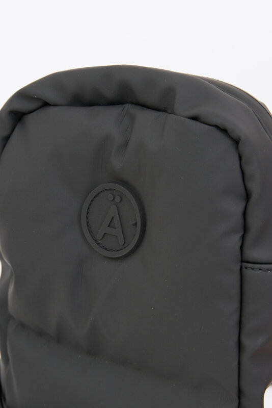 Tantä phone bag 'Vadala' - black