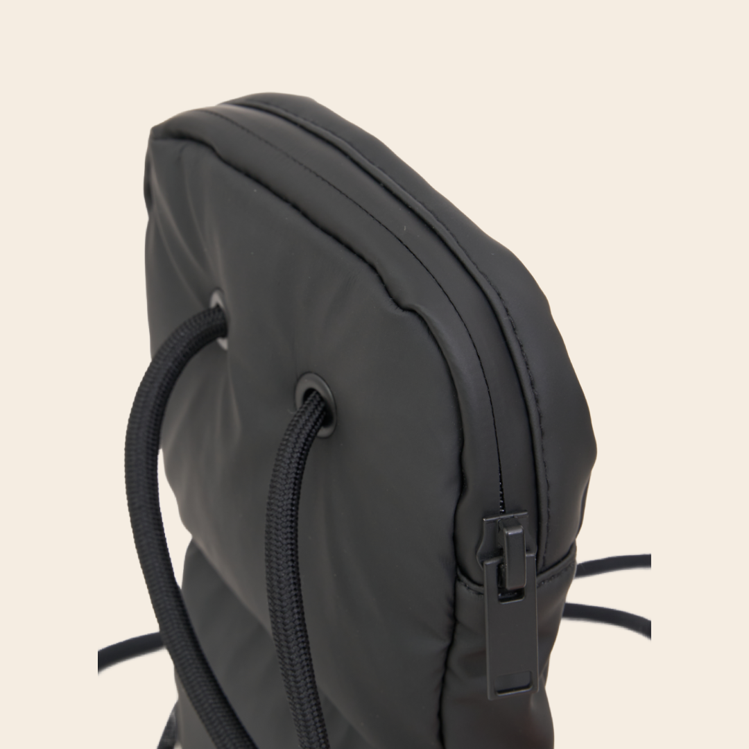 Tantä telefoontas 'Vadala' - zwart