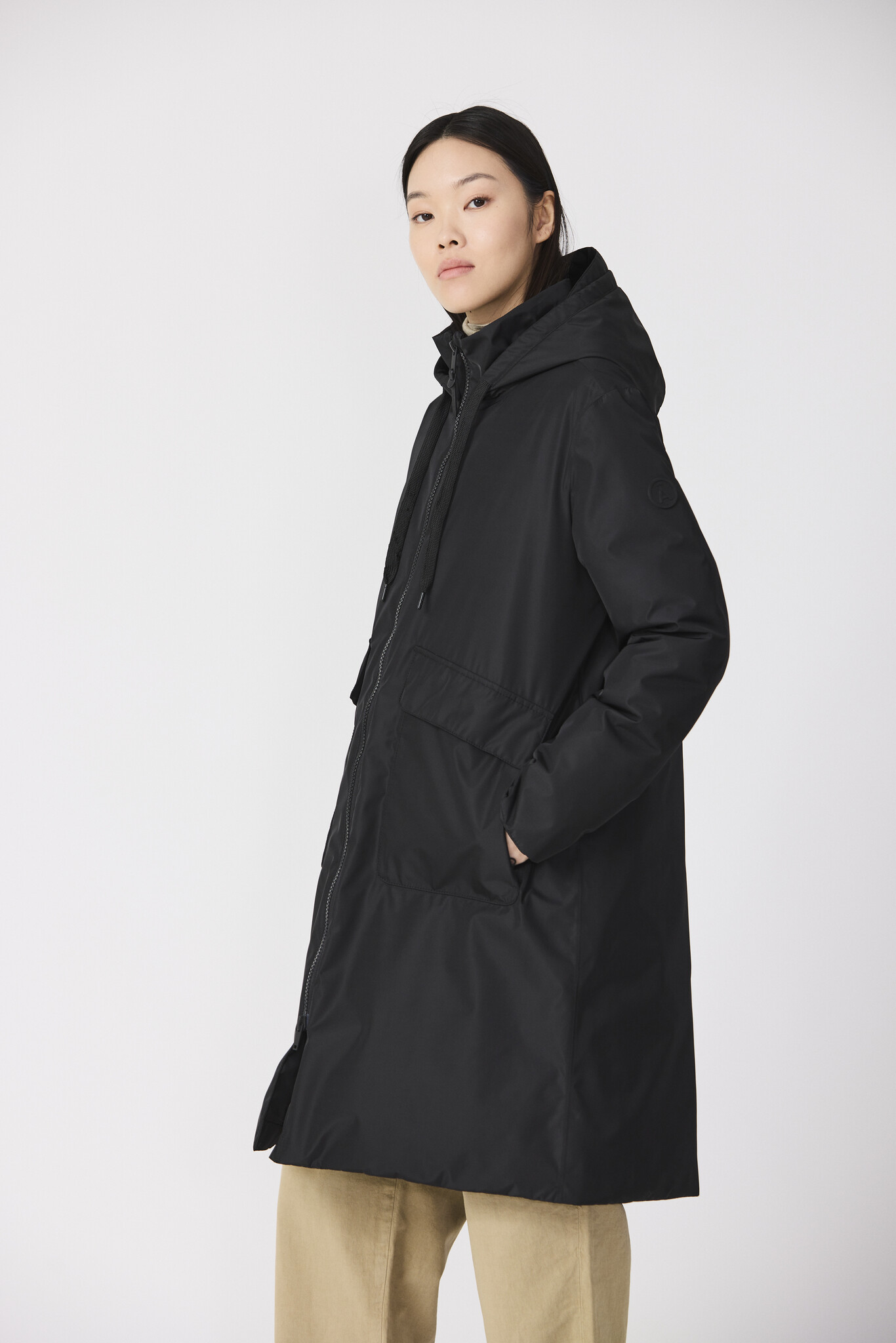 Tantä coat 'Ekaitza' - zwart