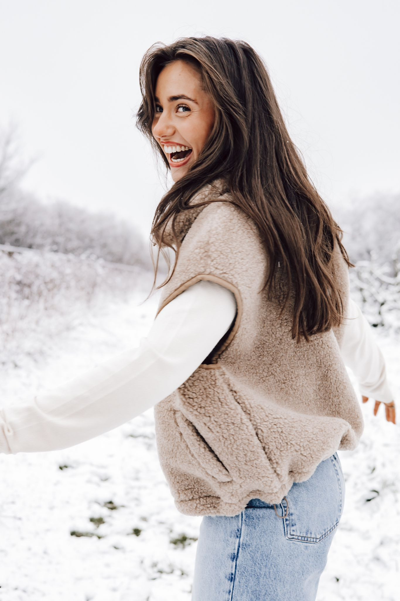 Alwero bodywarmer 'Isla Light' wol - tan