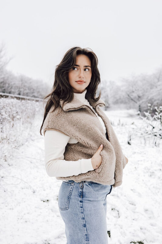 Alwero bodywarmer 'Isla Light' wool - tan