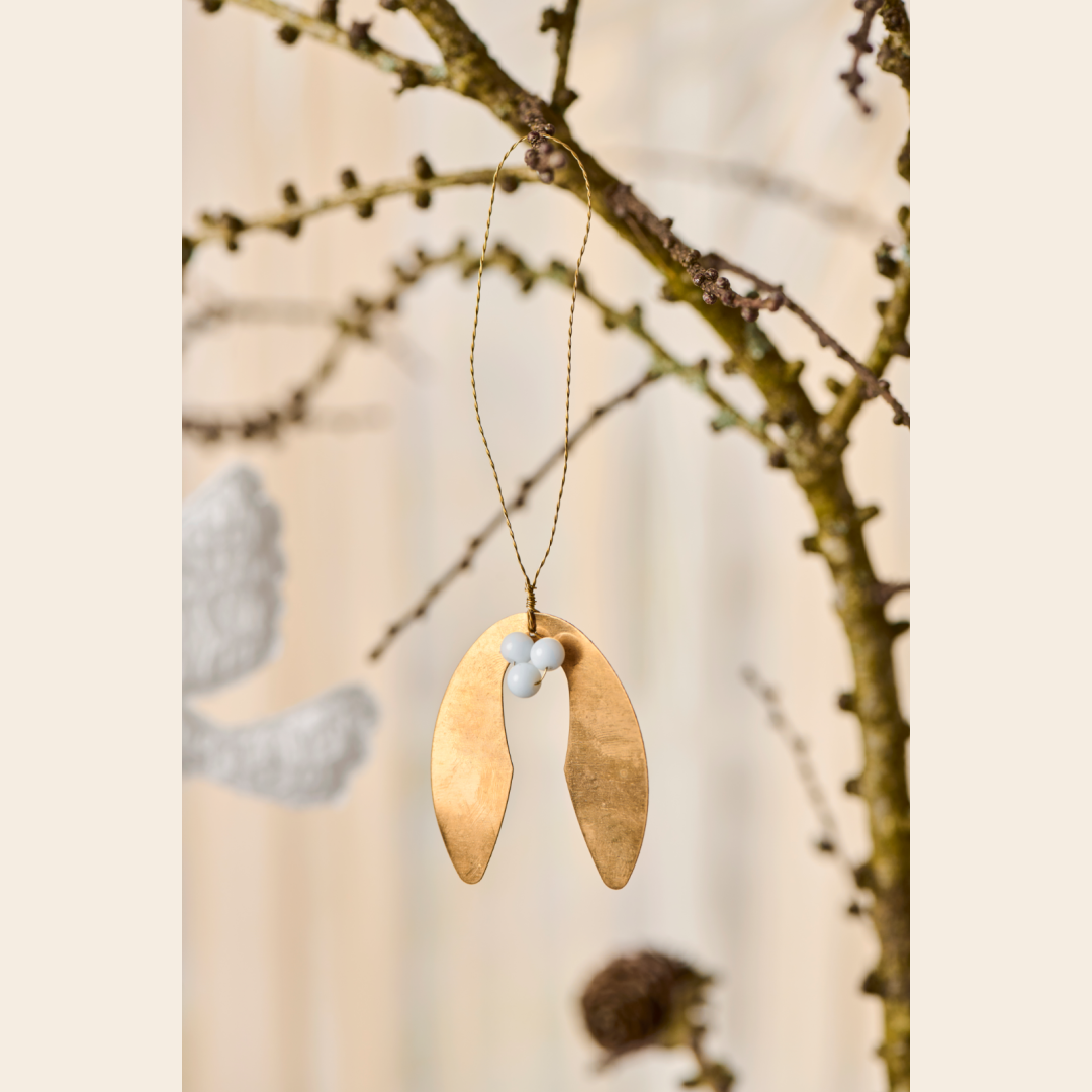 IBLaursen ornament mistletoe 'Gloria' pearl - brass