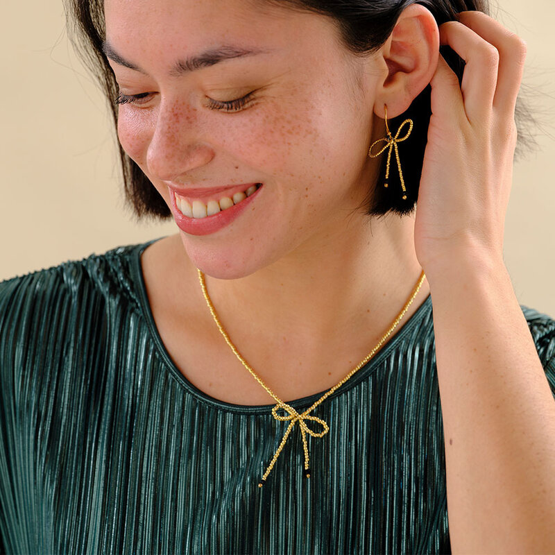 A Beautiful Story necklace 'Wishful' - onyx gold