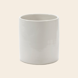Serax flower pot 'Vaso' 06  white by Vincent van Duysen